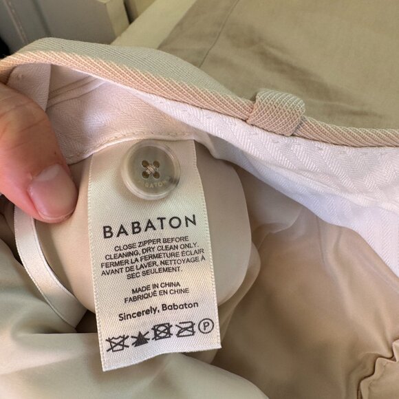 NEW ARITZIA BABATON Vogue Pants Relaxed Mid Rise Pleated Pants Size 6 Cream Tan - Picture 7 of 9
